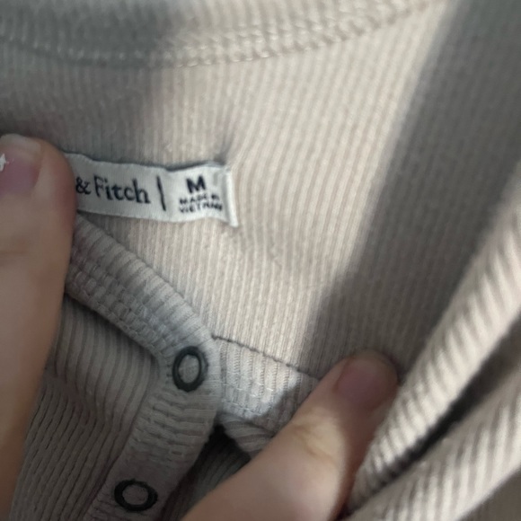 Cream/Taupe Tank - Abercrombie and Fitch - Picture 3 of 3